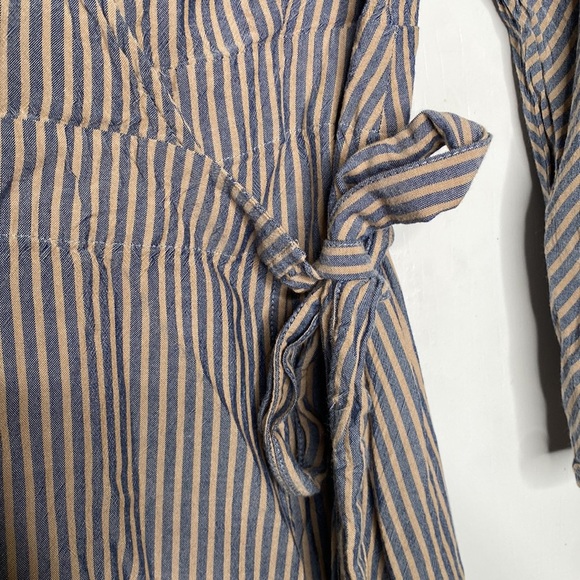 Ecote Women's Blue & Brown Striped Rayon Wrap Mini Dress Flare Sleeve size Small - Picture 4 of 8